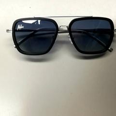 Sunglasses, as reported by Burgers' Zoo using iLost