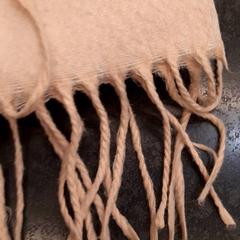 Châle, a été signalé par Rotterdam The Hague Airport utilisant iLost