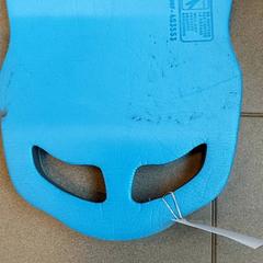 Různé - surf bordje, jak nahlášeno Regio Antwerpen - Brussel pomocí iLost