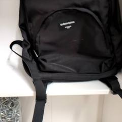 Ryggsekk, som rapportert av IKEA Utrecht ved bruk av iLost