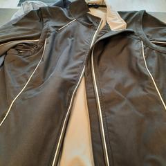 Jas, ha sido reportado por Arriva Infoshop Enschede con iLost