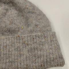 Gorro gris, segons ha informat IKEA Clermont Ferrand mitjançant iLost