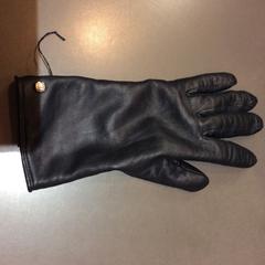 Handschuh “Roeckl”, as reported by MEININGER Hotel Berlin "Mitte" Humboldthaus using iLost