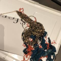 Kleidung clothijg, gemeldet von MEININGER Hotel Amsterdam City West über iLost