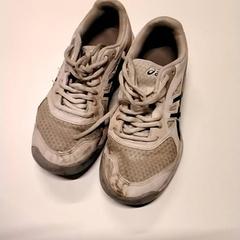 Sko, rapporterat av Gemeente Puurs-Sint-Amands med iLost