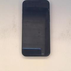 Smartphone Green Apple, zoals gemeld door W1 - Tomorrowland met iLost