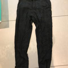 Pantalon à carreaux Zara taille 40, as reported by MEININGER Hotel Lyon Centre Berthelot using iLost