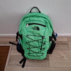 Groene rugzak North Face, as reported to iLost