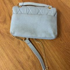 Bag, as reported by HTM using iLost