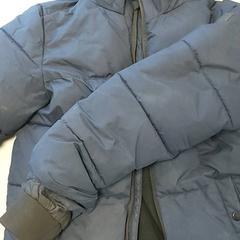 Kleding - Jas blauw, jak nahlášeno Centraal magazijn pomocí iLost