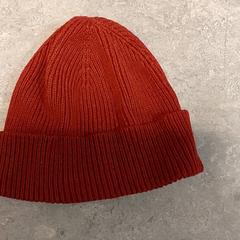 Ropa - Muts, ha sido reportado por Regio Oost-Vlaanderen con iLost