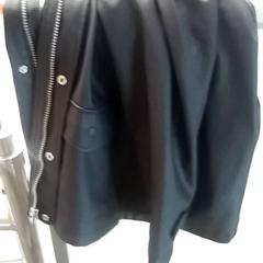 Giacca Azul, come riportato da IKEA Matosinhos utilizzando iLost