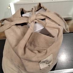 Plátěná taška, jak nahlášeno Breng Nijmegen pomocí iLost