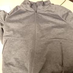 İLost kullanarak Mövenpick Hotel Amsterdam City Centre tarafından bildirildiği gibi Jacket