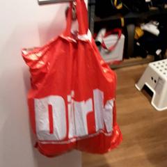 Bossa, segons ha informat Qbuzz ZHN mitjançant iLost