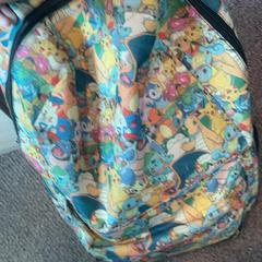 Sac à dos Pokemon, a été signalé par Burgers' Zoo utilisant iLost