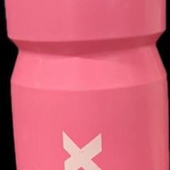 Bjuda på Roze bidon met zwarte dop en merk "Tacx", rapporterat av TU/e - Receptie Matrix med iLost