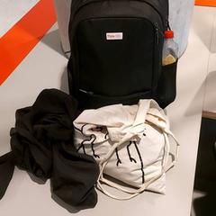 İLost kullanarak TU/e - Receptie Neuron tarafından bildirildiği gibi Bez çanta & Sırt çantası TU backpack, north face jacket