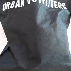 Tasje, como reportado por EBS Tramplein utilizando o iLost