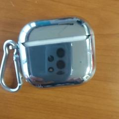Headphone case, as reported by Blauwnet Zwolle using iLost