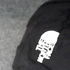 T shirt, as reported by SnowWorld Landgraaf using iLost