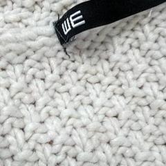 스웨터, iLost를 사용하여 IKEA Gent에 보고됨