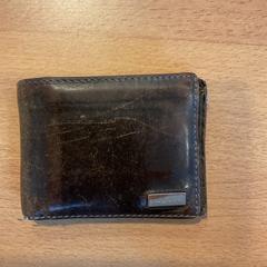 Portfel Steinlechner f, zgłoszono przez Gemeente Amsterdam przy użyciu iLost