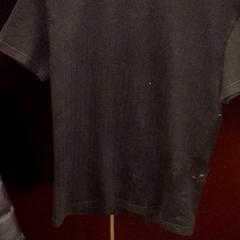 T shirt, come riportato da TivoliVredenburg utilizzando iLost