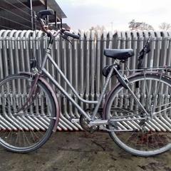 Dámské kolo Oxford Wembley Grijs-bordeaux, jak nahlášeno Fietsdepot pomocí iLost