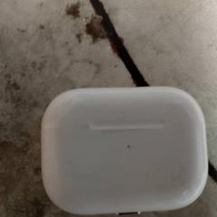 Elektronik Oortjescase, gemeldet von Regio Antwerpen - Brussel über iLost