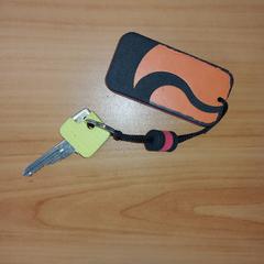 Sleutel 1 sleutel met hanger, gisa salatu by RRReis Overijssel / Flevoland-IJsselmond iLost erabiliz