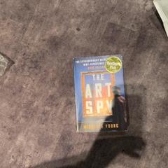 كتاب، كما تم الإبلاغ عنه بواسطة Van der Valk Hotel Haarlem عبر iLost