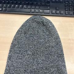 Casquette Grå stickad, a été signalé par IKEA Jönköping utilisant iLost
