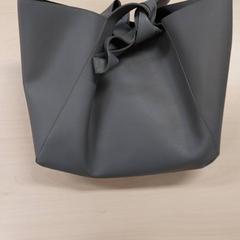 Bolsa - Handtas grijs, ha sido reportado por Centraal magazijn con iLost