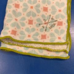 Eskuoihala, gisa salatu by IKEA福岡新宮 iLost erabiliz