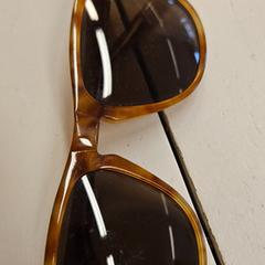 İLost kullanarak Georgie's Wundergarten tarafından bildirildiği gibi Zonnebril