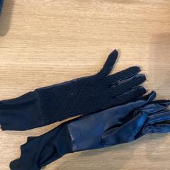 Handschoen Zwart, gemeldet von Stad Hasselt über iLost