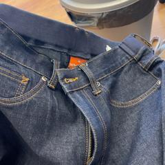 ジーンズ がiLostで HTM によって報告されました