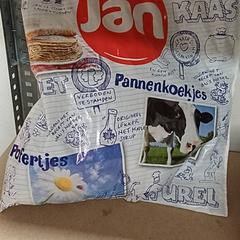 Plastic bag, as reported by Qbuzz GD Groningen Peizerweg using iLost