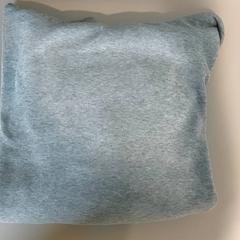 Kleding - Trui, amint azt Centraal magazijn az iLost segítségével jelentette.