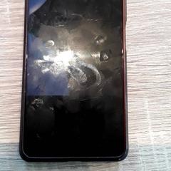 Telefon Xiaomi, rapporterat av EBS Tramplein med iLost