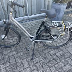 Damesfiets, iLost를 사용하여 Gemeente Zevenaar에 보고됨