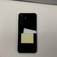 Mobile phone, as reported by Centraal magazijn using iLost