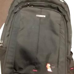 حقائب حمل وحقائب اليد، كما تم الإبلاغ عنه بواسطة RET عبر iLost