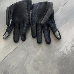 Rukavice, ako bolo nahlásené Arriva Achterhoek-Rivierenland pomocou iLost