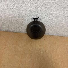 Loop earpods zwart, as reported by DoubleTree by Hilton Rotterdam Centre using iLost