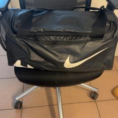 Poltsa, gisa salatu by Blauwnet Zwolle iLost erabiliz