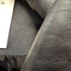 Leren jas Cuir noir, zoals gemeld door IKEA Paris - Plaisir met iLost