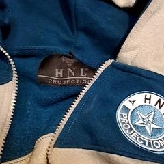 Jacke, gemeldet von Beekse Bergen Resorts en Hotel über iLost