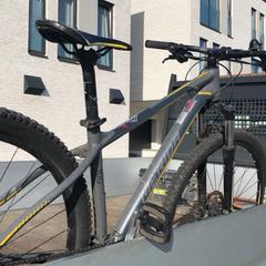 Mountainbike, rapporterat av Fietsdepot Diepenbeek med iLost